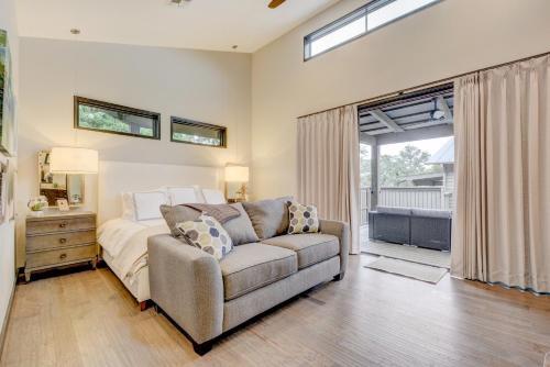 2113 Barbaro Way Cabin Unit 14
