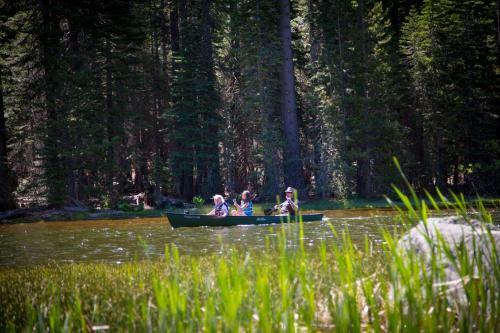 Snowflower Camping Resort Cabin 4