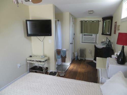 Motel Town Cottages