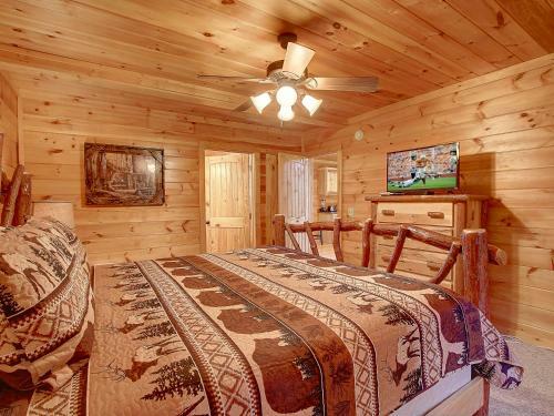 Bear Cub Hideaway Cabin