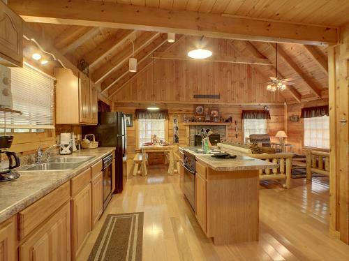 Hidden Treasures Cabin