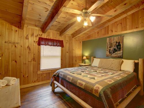 Hidden Treasures Cabin