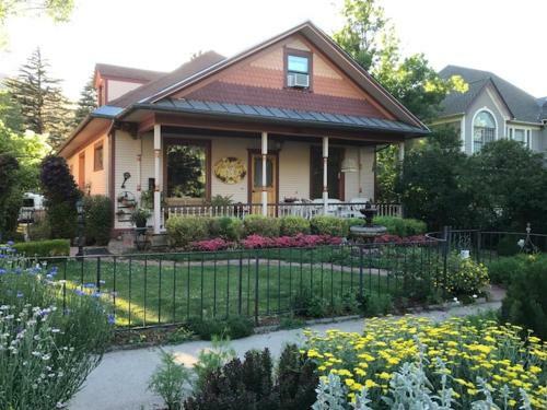 Posada Best Kept Secret B & B