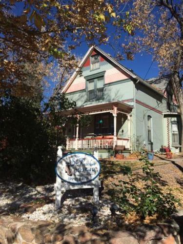 Bed & Breakfast The Silk Pincushion