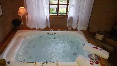 Hostal Pousada Vale Monte Azul