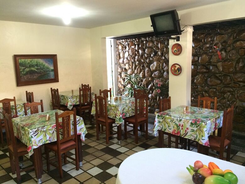 Hostal Pousada Rio Mar