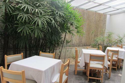 Golden Su�te Hotel