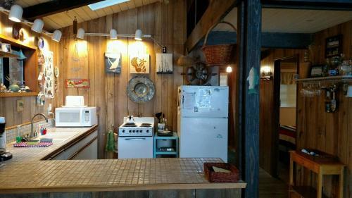 186 - 4 B's Coastal Cabin