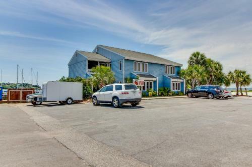 Pensacola Bay Studio At Pier One Marina