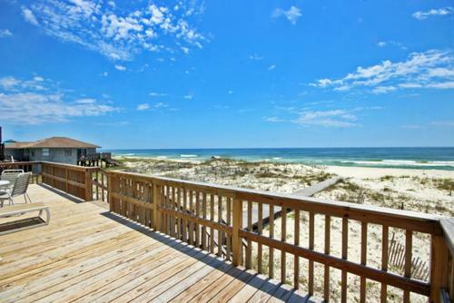 Cabana Beach House Holiday Home