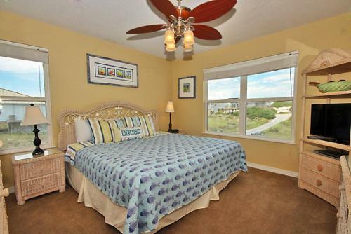 Cabana Beach House Holiday Home