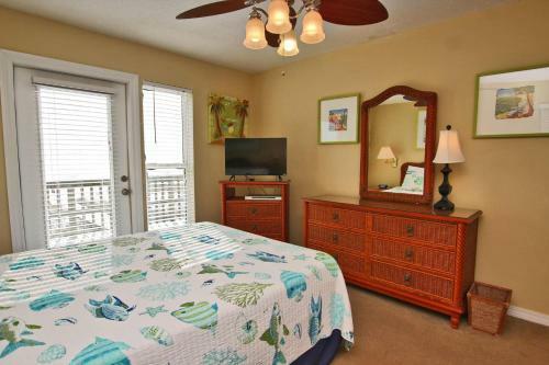 Cabana Beach House Holiday Home