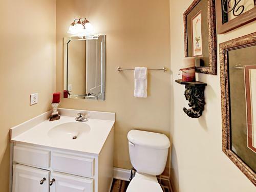 Stunning Kiva Dunes Home