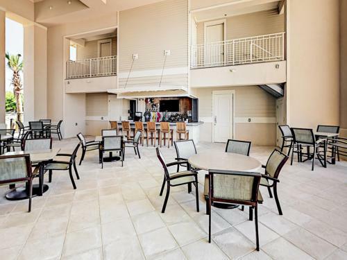 Stunning Kiva Dunes Home