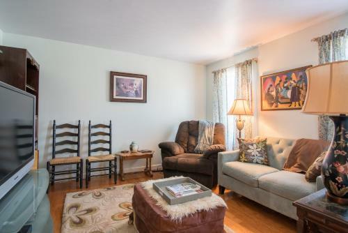 Bed & Breakfast Inn Of Treasured Memories