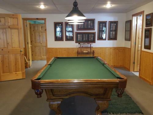 Katherine Lake Lodge Home