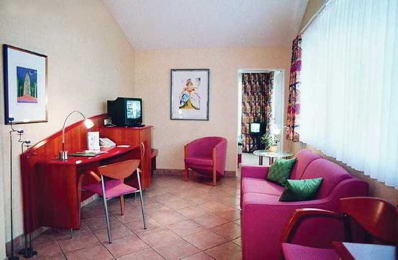 Hotel Mado