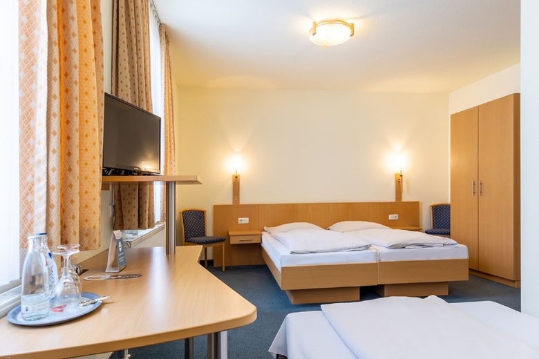 Hotel Conti
