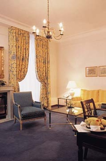 Hotel Excelsior Ernst