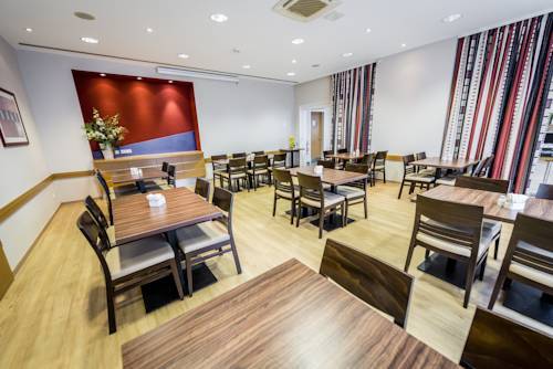 Hotel Holiday Inn Express Cologne Muelheim