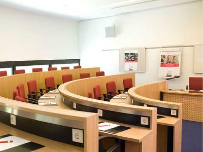 Intercityhotel Frankfurt Airport