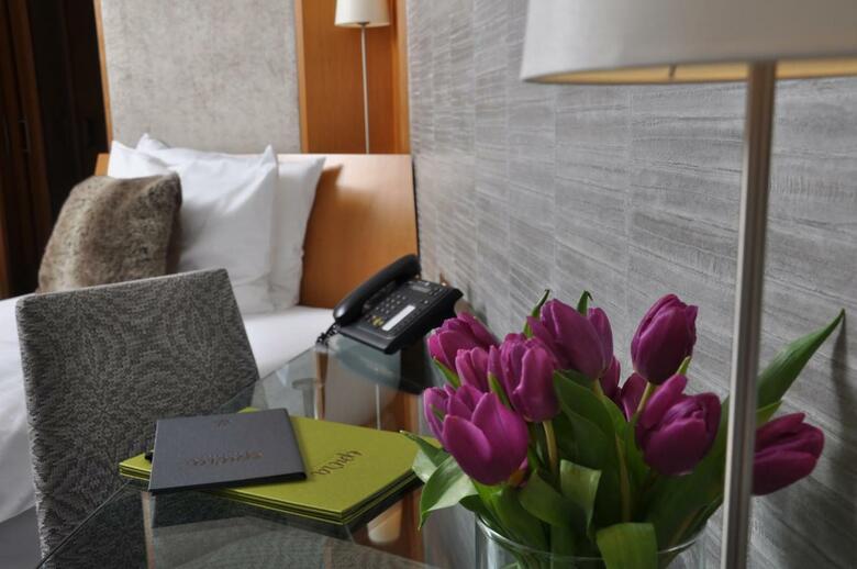 Top City Line Hotel Eggers(.)