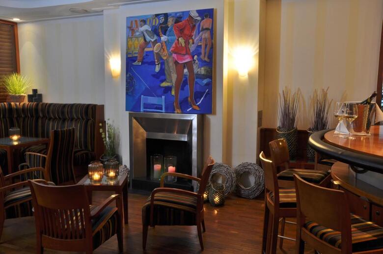 Top City Line Hotel Eggers(.)