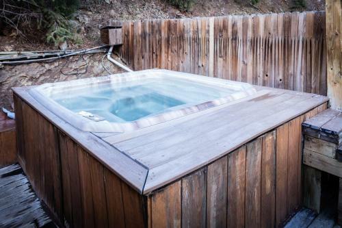 Indian Hot Springs