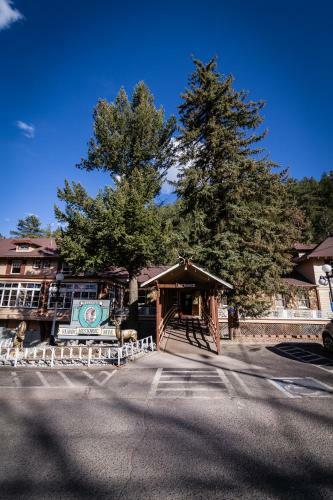 Indian Hot Springs