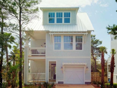 Grande Pointe Home