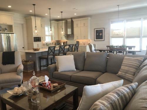 Endless Summer @ Ocean Oaks Home