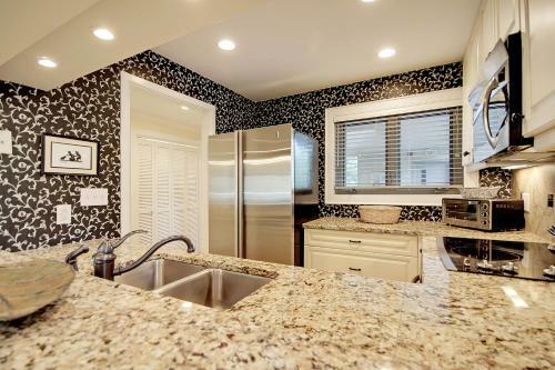 5116 Windswept Villa