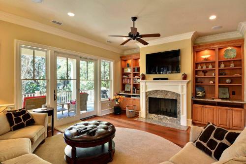 Winged Teal Villa