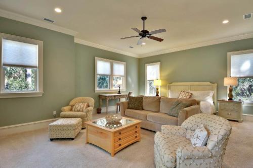 Winged Teal Villa