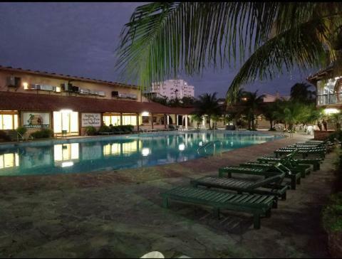 Aparthotel Urbari Apartment Hotel