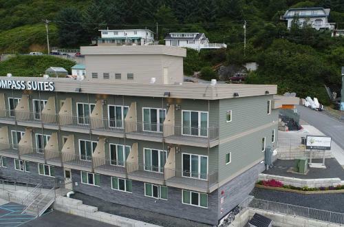 Hotel Kodiak Compass Suites