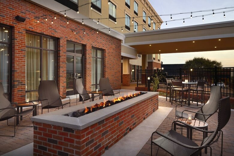Hotel Courtyard By Marriott Lagrange