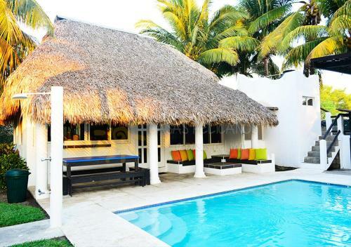 Casas Pelicanos