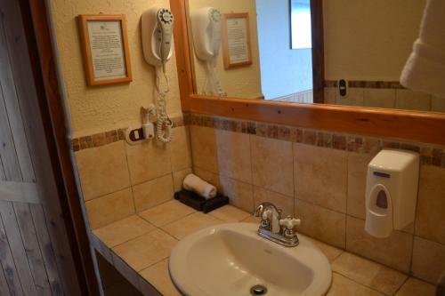 Hotel Lomas De Tzununa