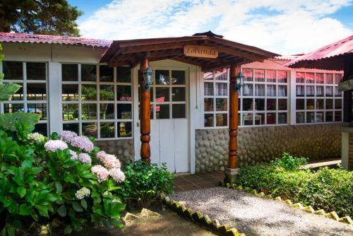 San Ricardo Farm & Lodge