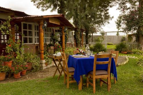 San Ricardo Farm & Lodge
