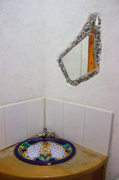 Hostal Hotel La Casa Rosa