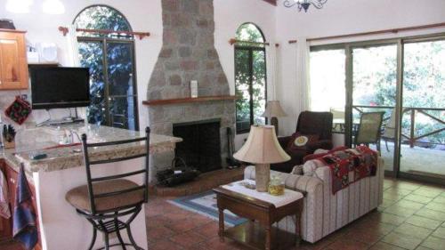 Cielito Sur Bed & Breakfast Inn