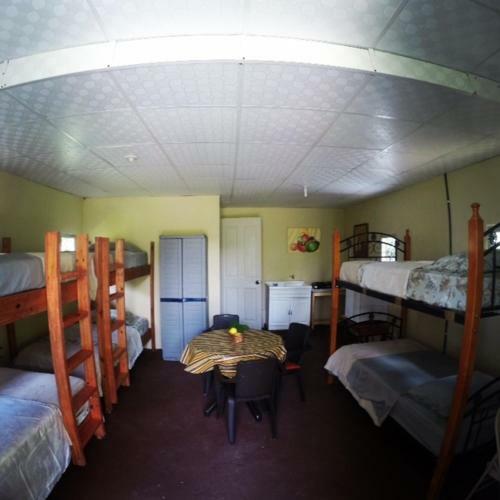 Lodge Jilguero Cabins & Tours