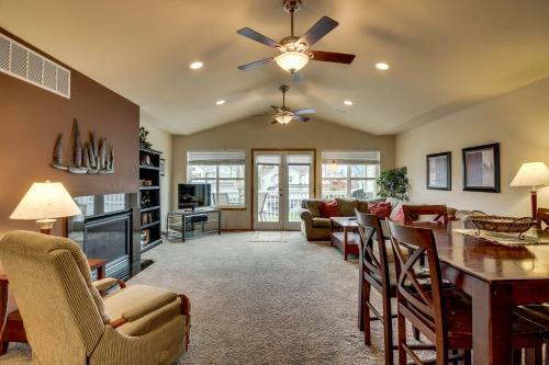 Wapato Ridge: Lake Breeze Abode (226)