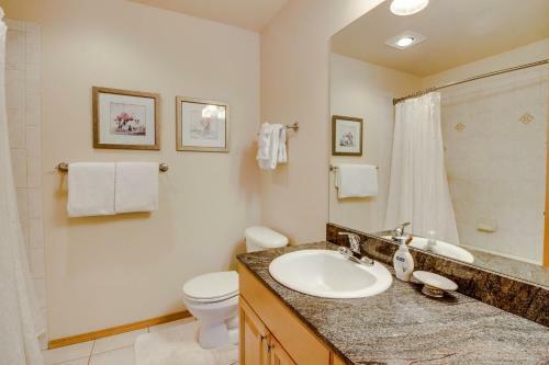 Wapato Ridge: Lake Breeze Abode (226)