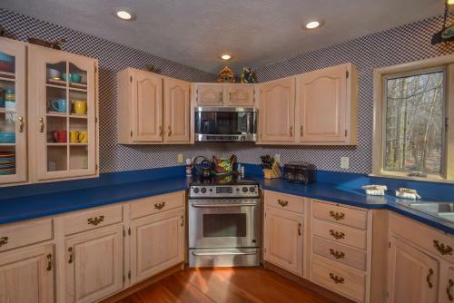 Eagle's Landing Five-bedroom Holiday Home