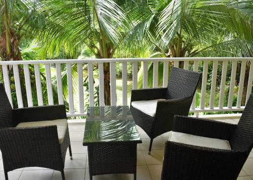 Apartamento Jardines Vista Del Mar Condos