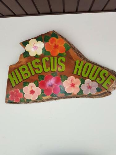 Hibiscus House Bed And Breakfast