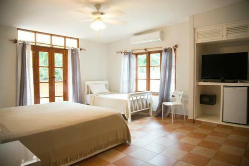Bed & Breakfast Contadora Island Inn